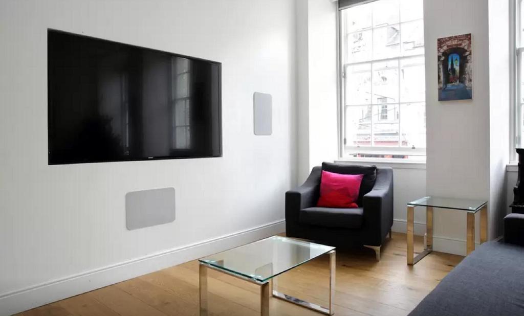 Апартаменты Clamshell Land - Royal Mile Эдинбург Экстерьер фото
